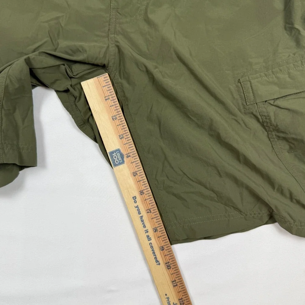 REI Co-op Mens 38 Relaxed Cargo Shorts Olive Green Hiking Outdoor Utility